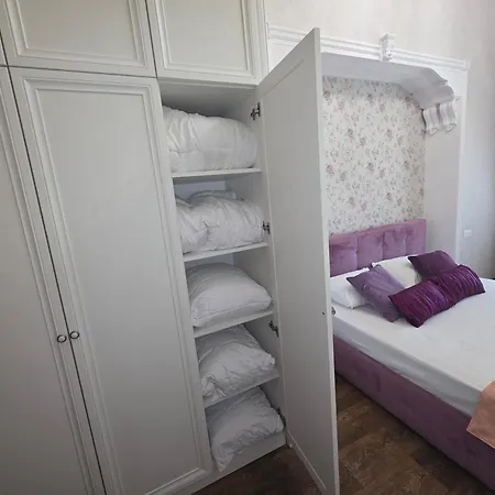 Bond Kanatnaya 1a 3 Centr Apartment Odesa