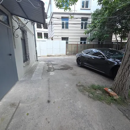 Apartment Bond Kanatnaya 1a 3 Centr