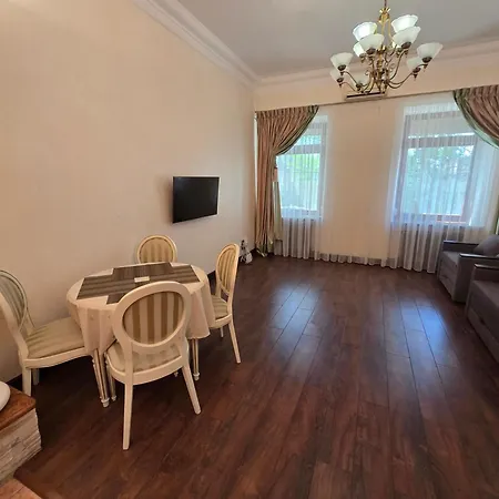 Bond Kanatnaya 1a 3 Centr * Odessa